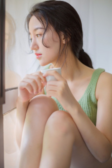 年轻的小姨妈